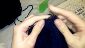 МК Демисезонная шапка на мальчика, связанная спицами. Классическая.  1-й способ закрытия макушки.