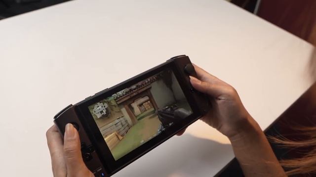 PC PORTABLE | SEKARANG PC GAMING BISA DI KANTONGIN | GPD WIN 3 смотреть онлайн