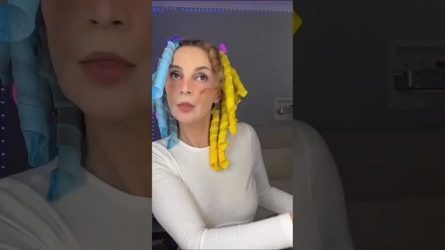 #укладка на #бигуди пружинки #shorts #shortvideo