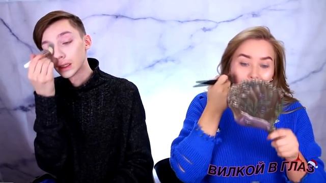 АНДРЕЙ И НАТАЛИНА ОБМЕНИВАЮТСЯ НОВОГОДНИМИ ПОДАРКАМИ смотреть онлайн