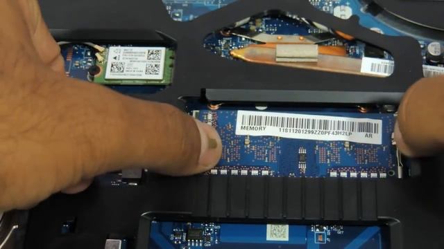Lenovo G50 30 G50 70 How to upgrade ram and harddrive смотреть онлайн