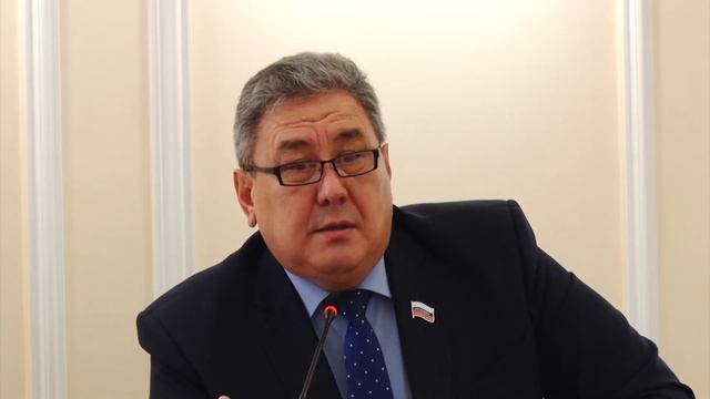 В Ангарске проверяют пожарные гидранты смотреть онлайн