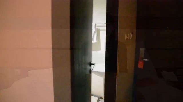 HOTEL BANDUNG : VLOG THE EIGHT HOTEL смотреть онлайн