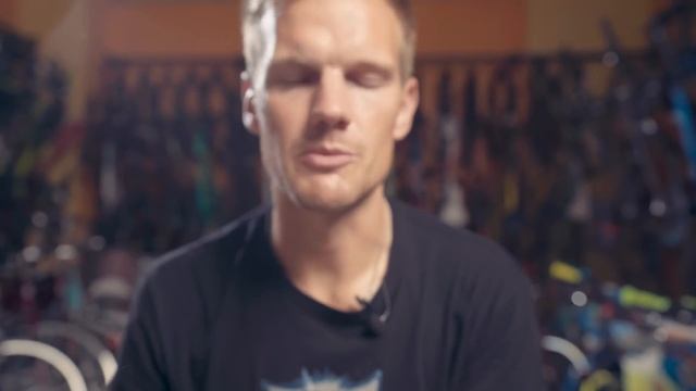 Скрипят колёса на велосипеде: чистим втулки смотреть онлайн