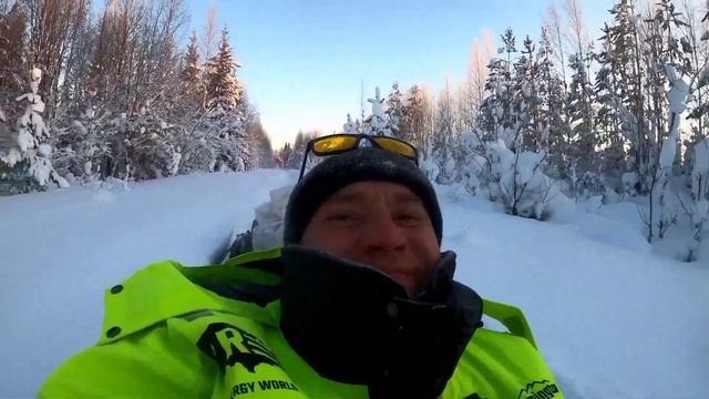Архангельская тайга.Заброс на лесное озеро смотреть онлайн