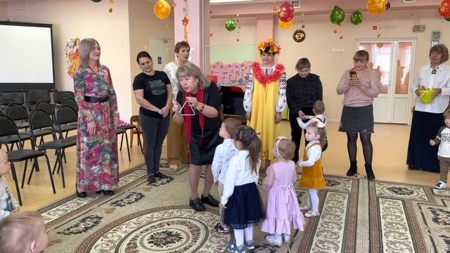 Осенний праздник в «КСРП» смотреть онлайн