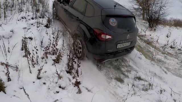 ДАСТЕР МУЖИК!!! РЕНО КАПТУР 2 литра механика на бездорожье смотреть онлайн