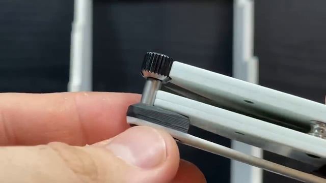 Прототип Ножа от KnifeSPA. Оригинальные решения и сталь Elmax смотреть онлайн