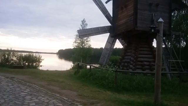 Старая деревня, Верхние Мандроги смотреть онлайн