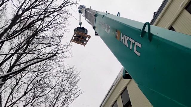 Поднимаю вентиляцию на крышу.#КМУ смотреть онлайн
