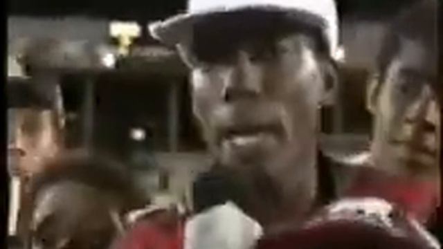 Entrevista de Paulo Isidoro e Claudinho jogadores do Vitória antes da partida contra o Corinthians смотреть онлайн