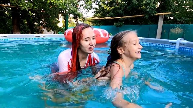 Типы людей в БАССЕЙНЕ