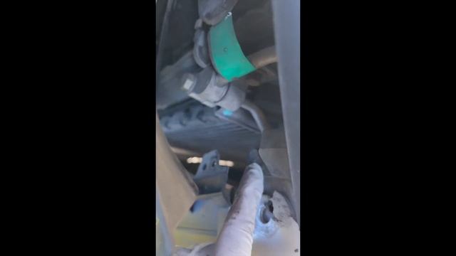 09 SATURN VUE HEAD LIGHT REPLACEMENT смотреть онлайн