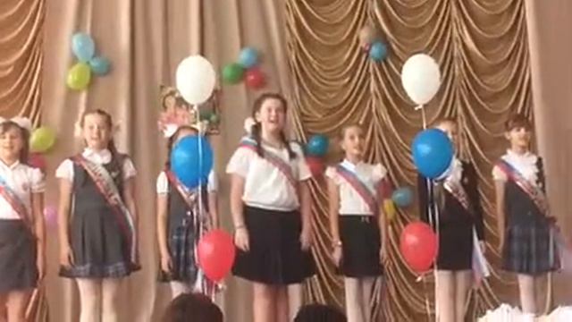 Песня ДЕТСТВО смотреть онлайн