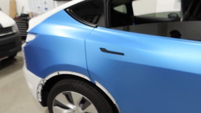 Wir folieren deinen Tesla! Tesla Model Y in Azur Metallic Matt. #folierung #tesla #foliert смотреть онлайн