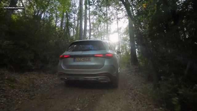 2023 Mercedes-Benz GLC 400 e 4Matic | Sound, Off Road (High-Tech Silver) смотреть онлайн