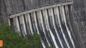Работа водосбросов Саяно-Шушенской ГЭС