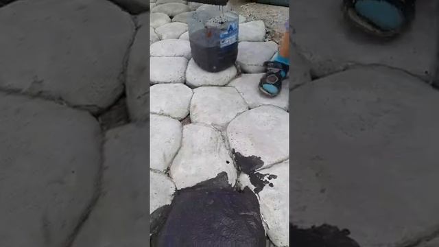 Садовая дорожка своими руками. Часть 5 грунтовка с колером?? смотреть онлайн