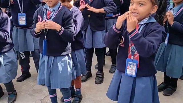 👉🌉London Bridge is Falling Down l Rhyme l Kids Song l Frommans Memorial school 🏫. смотреть онлайн