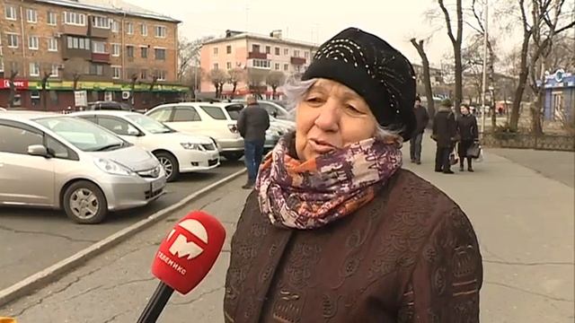 Уссурийцы поздравили российского Деда Мороза с днем рождения смотреть онлайн