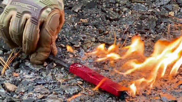Microtech Combat Troodon Torture Test смотреть онлайн