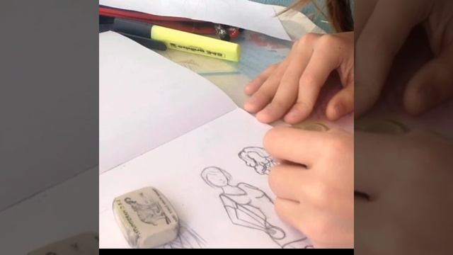 ?РИСУЕМ:ДЕВУШКУ В БЛУЗКЕ? //урок рисования на 7 минут смотреть онлайн