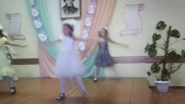 Танец кукол 3"Б"класс. смотреть онлайн