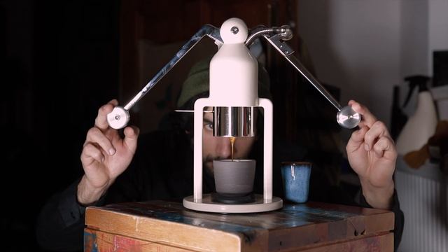 Cafelat Robot & Comandante C40 - Coffee Collective Planadas Espresso