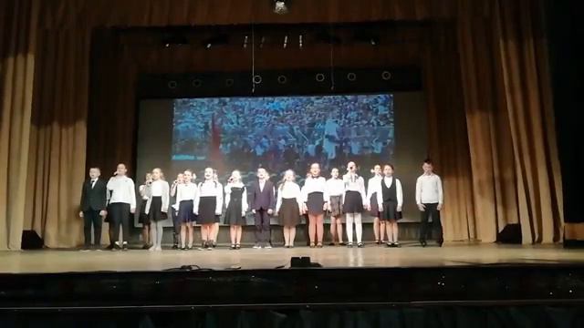 Вокальная группа начальных классов МОУ ГСОШ, г.Калязин, рук. Сухина О.В. смотреть онлайн