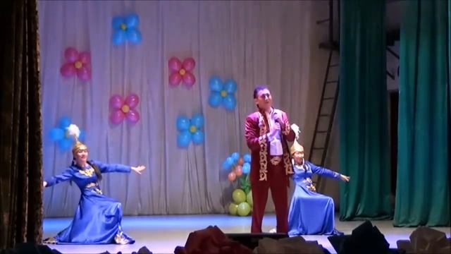 Исполнение Солиста народного казахского ансамбля " Шашу" Бисенов Даурен смотреть онлайн