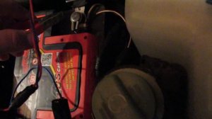 Как подзарядить АКБ не снимая с авто.