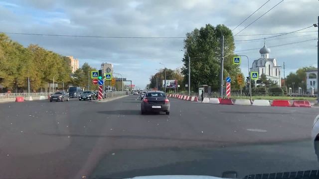 2021.09.19. Погода Петербург. 09:44. +6°. Начинается листопад. смотреть онлайн
