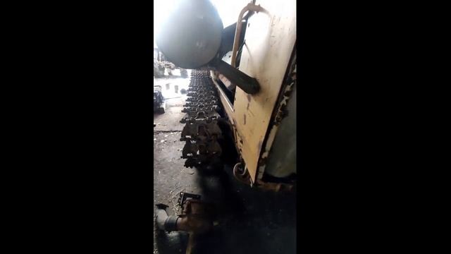 Трактор Т-150 гусеничный. ЯМЗ 236. Б/У смотреть онлайн