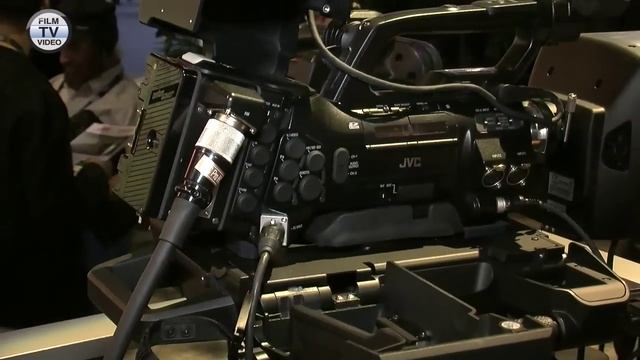 NAB2010: HM790 und Studioadapter von JVC смотреть онлайн
