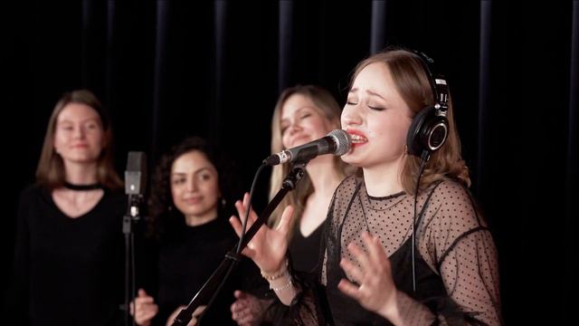 Madonna — La Isla Bonita (live cover) смотреть онлайн