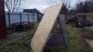 Хозблок 3х2 метра, на металлокаркасе, профлист вишнёвый