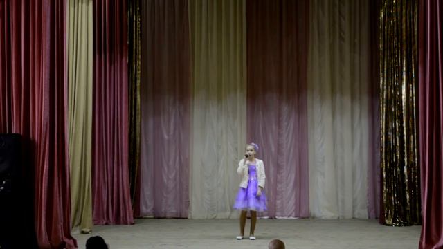 Вера Миронова , песня " Маленькая страна", на 1 сентября 2017 год смотреть онлайн