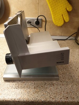 Ломтерезка BOSCH неисправности.