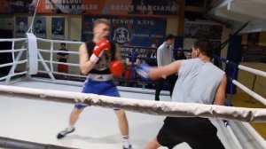 Супер талантливый боксер после 5 месяцев занятий боксом
