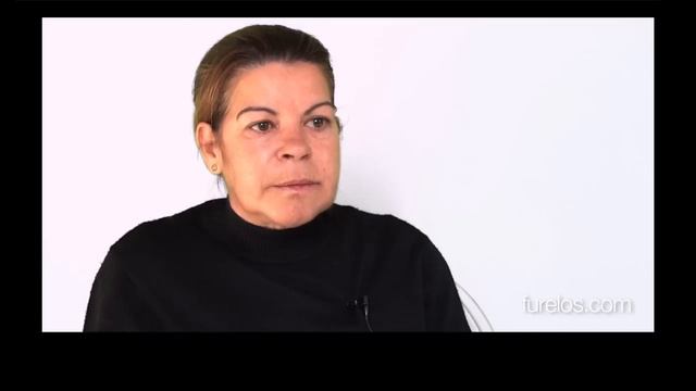 Teresa - Implantes dentales con poco hueso смотреть онлайн