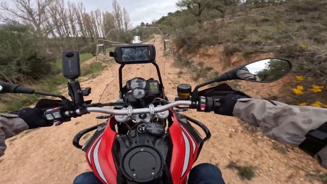 Mitas E07+ The BEST Adventure Motorcycle Tire 4K* смотреть онлайн