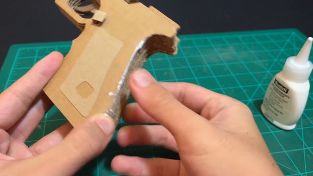 Glock 34 | Cardboard Gun Replica with Shell Ejecting смотреть онлайн