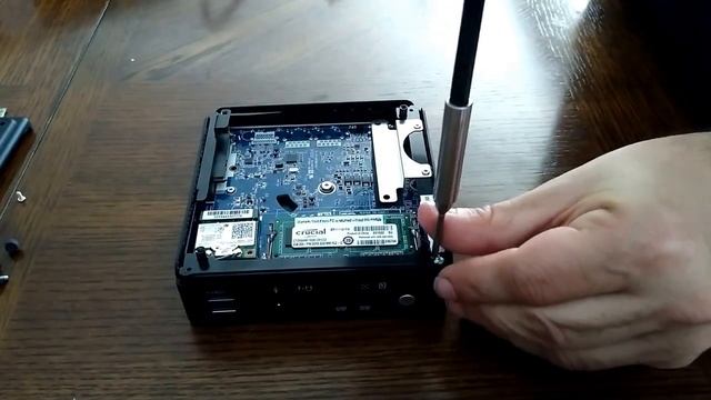 ✅ Zotac Mini PC Teardown - Massive Heat Sink! смотреть онлайн