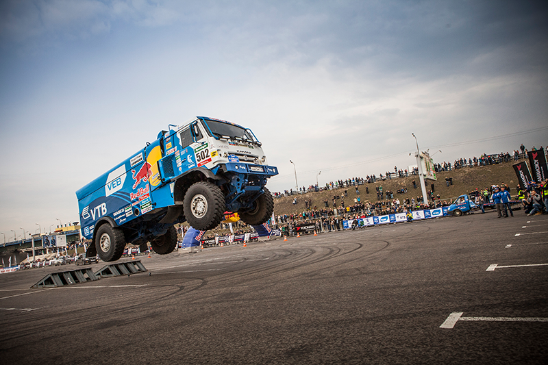 «КАМАЗ-мастер» на Международном Московском тюнинг-шоу-2015