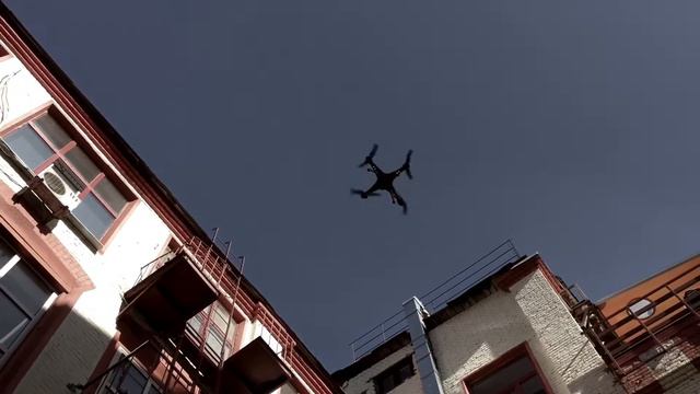 Квадрокоптер Syma x5 sw с FPV смотреть онлайн