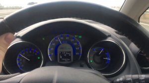 Хонда фит шатл гибрид в городе!!! Едем на работу расход!!