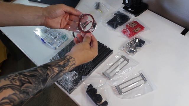 Tech Review: HAIHUANG DIY Micro-ATX Test Frame смотреть онлайн