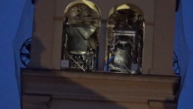 Le campane di Codogno (LO) - Collegiata di San Biagio Vescovo e di Santa Maria Immacolata (8) смотреть онлайн