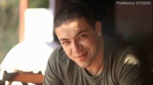 ТАК ВОТ ОТКУДА У НЕГО ТАКАЯ ВНЕШНОСТЬ! Как живёт известный актёр Андрей Лавров и кто его жена...