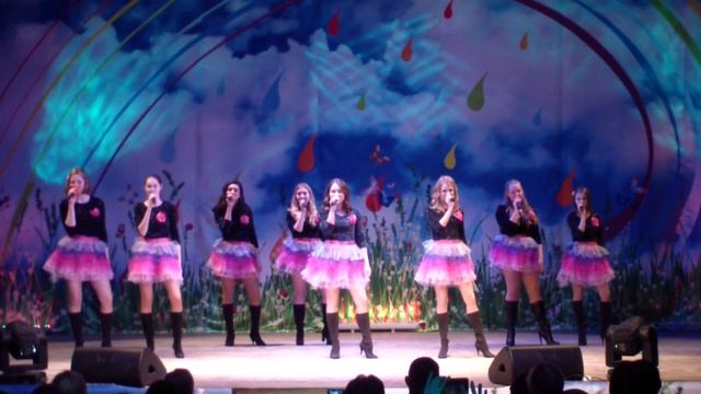 Эстрадный шоу-театр Триумф - Новый год смотреть онлайн